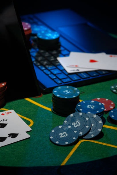 acctoto app interface showing football Liga 1 markets, live casino tables, and slot games